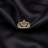 Anillo de corona de quinceañera de oro de 14 quilates