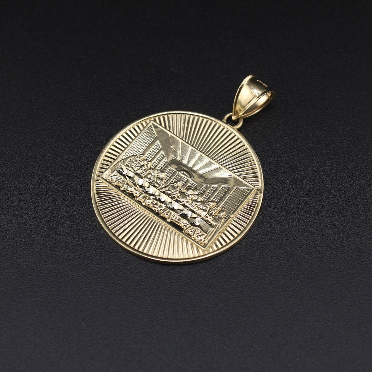 10KT Last Supper Round Charm