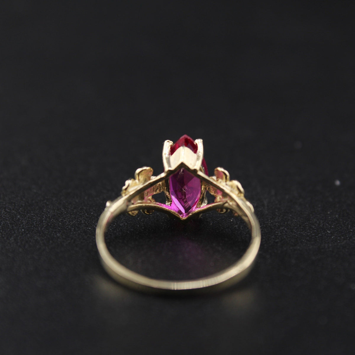 10K Marquise Dark Pink Ring