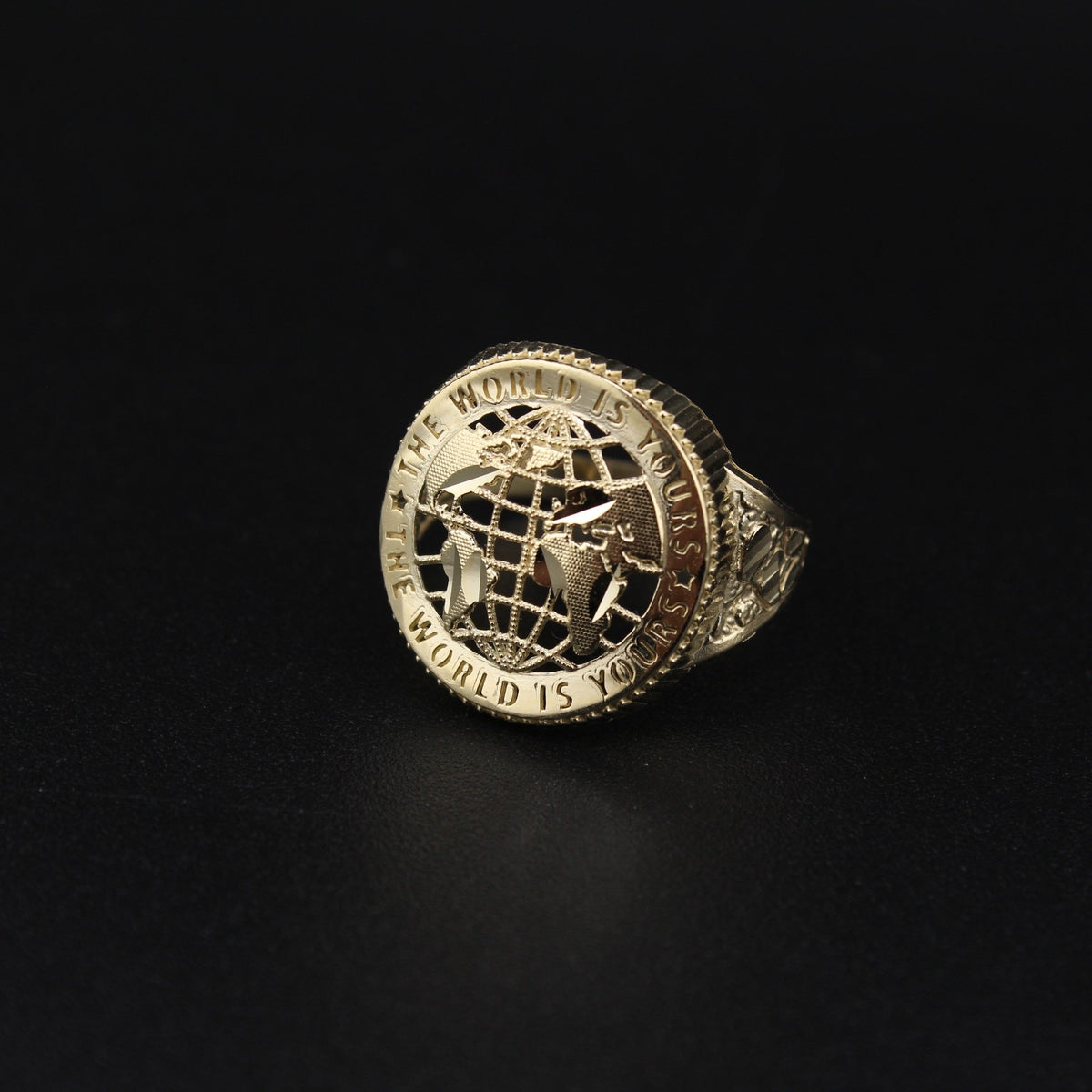 10K World is Yours Ring