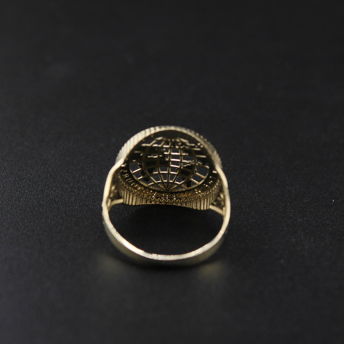 10K World is Yours Ring