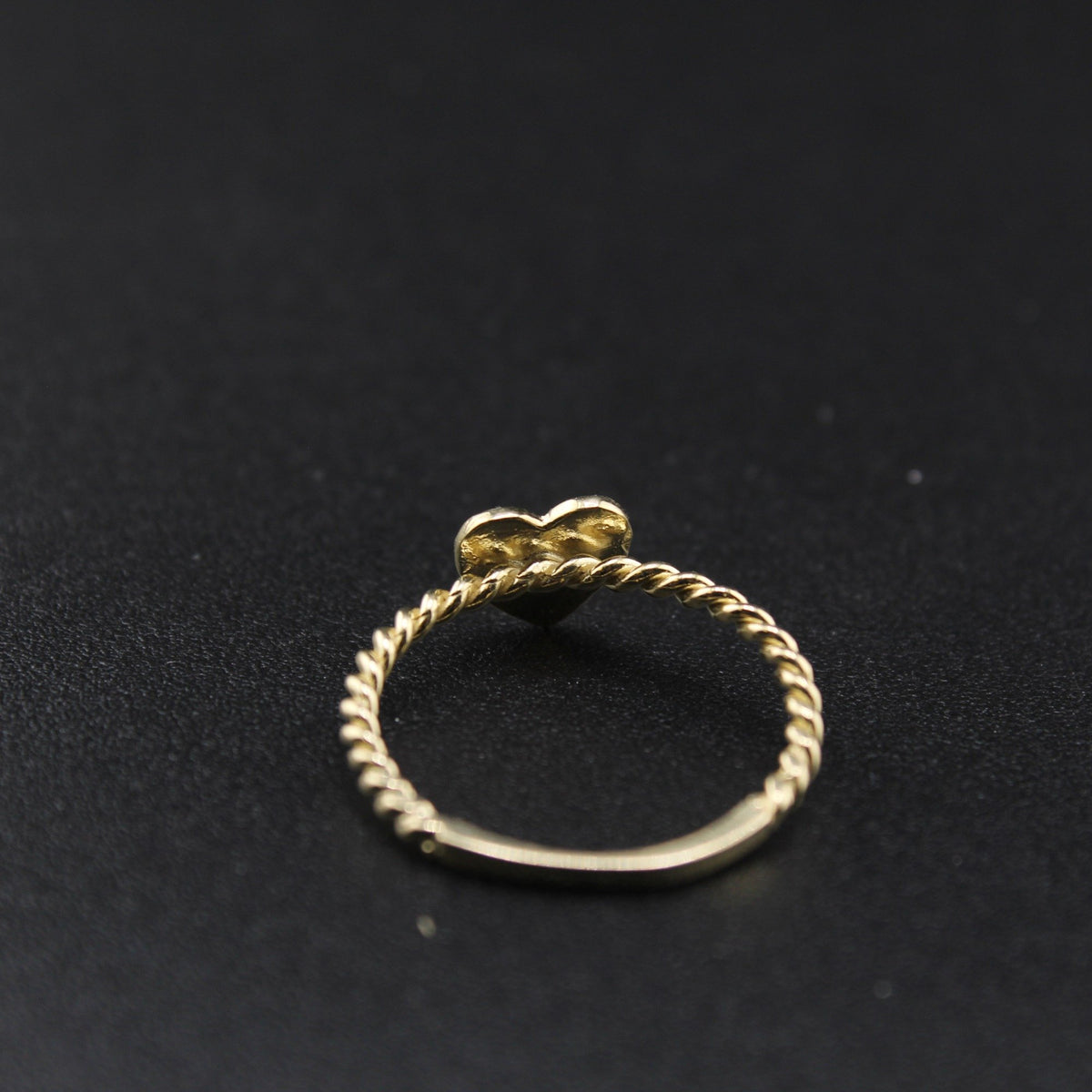 10K Heart Ring
