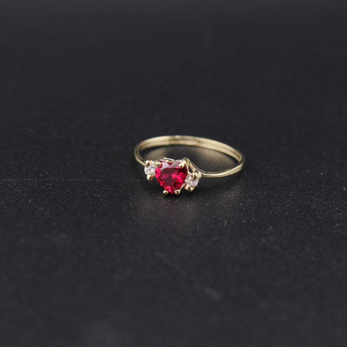 10K Red Heart Stone Ring
