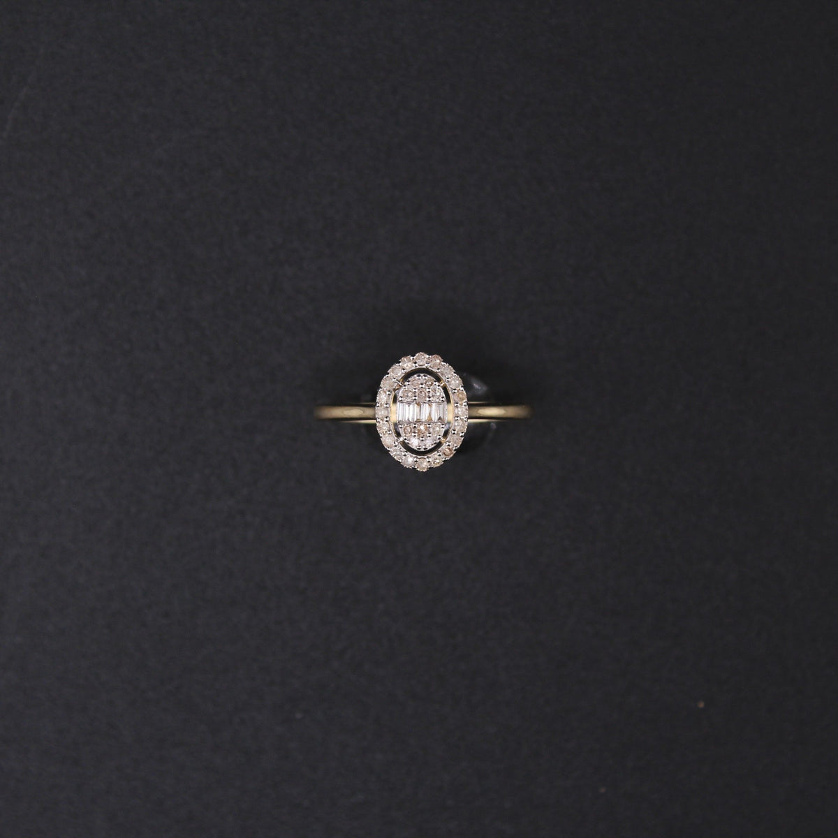 10KT Yellow Gold Ladies Diamond Round Ring