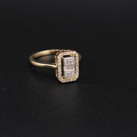 10K Yellow Gold Ladies Diamond Ring