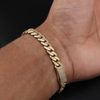 10K YG Greek Design Royal Monaco Bracelet 7in (6.8g) 7mm