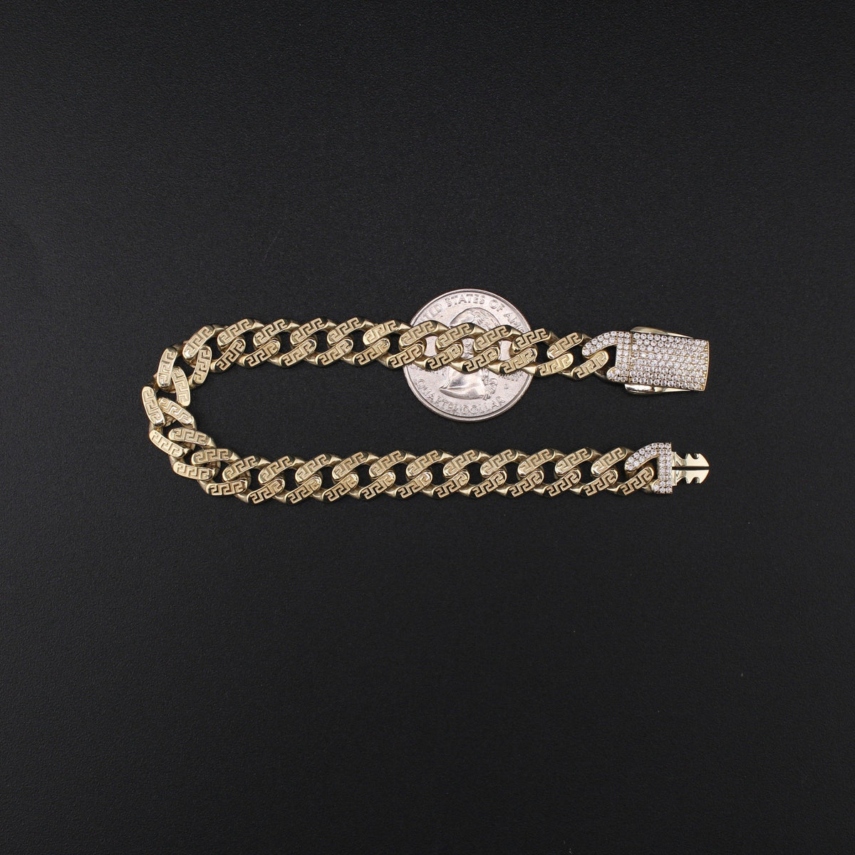 10K Greek Design Monaco Bracelet 8in  9mm
