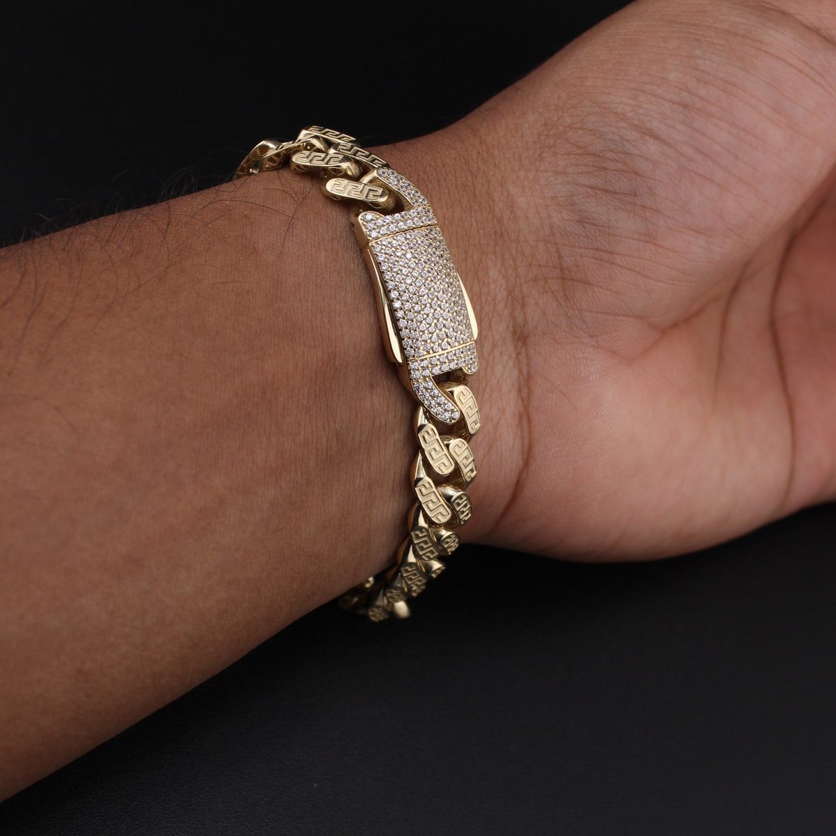 10K YG Royal Vers Bracelet 8in (14.1g) 10mm