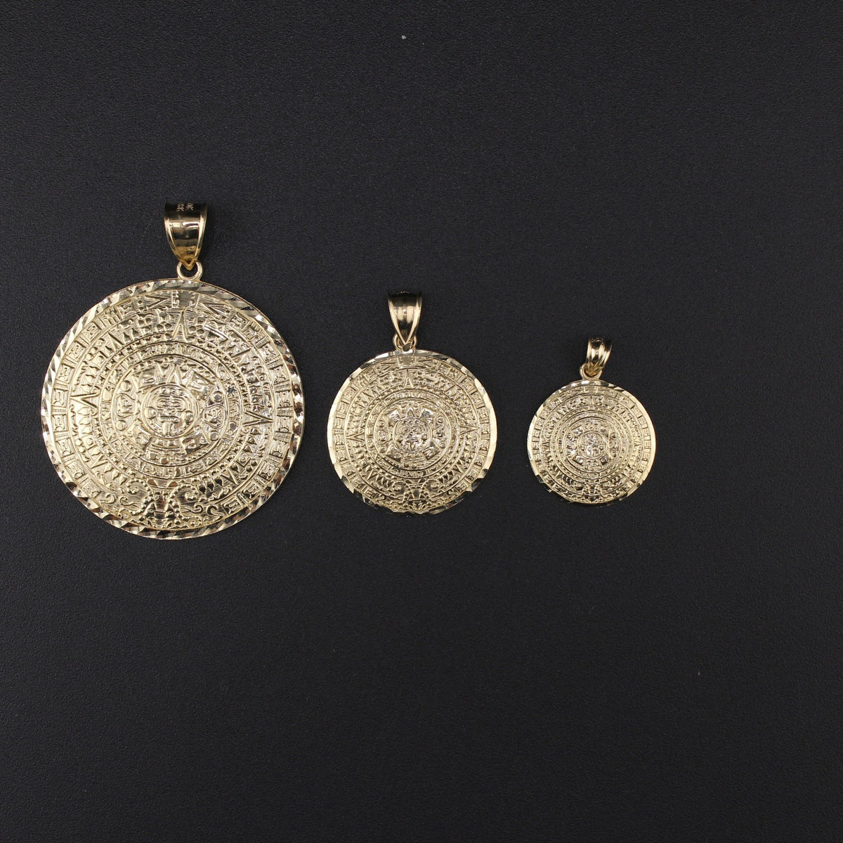 10K Aztec Calendar Pendant