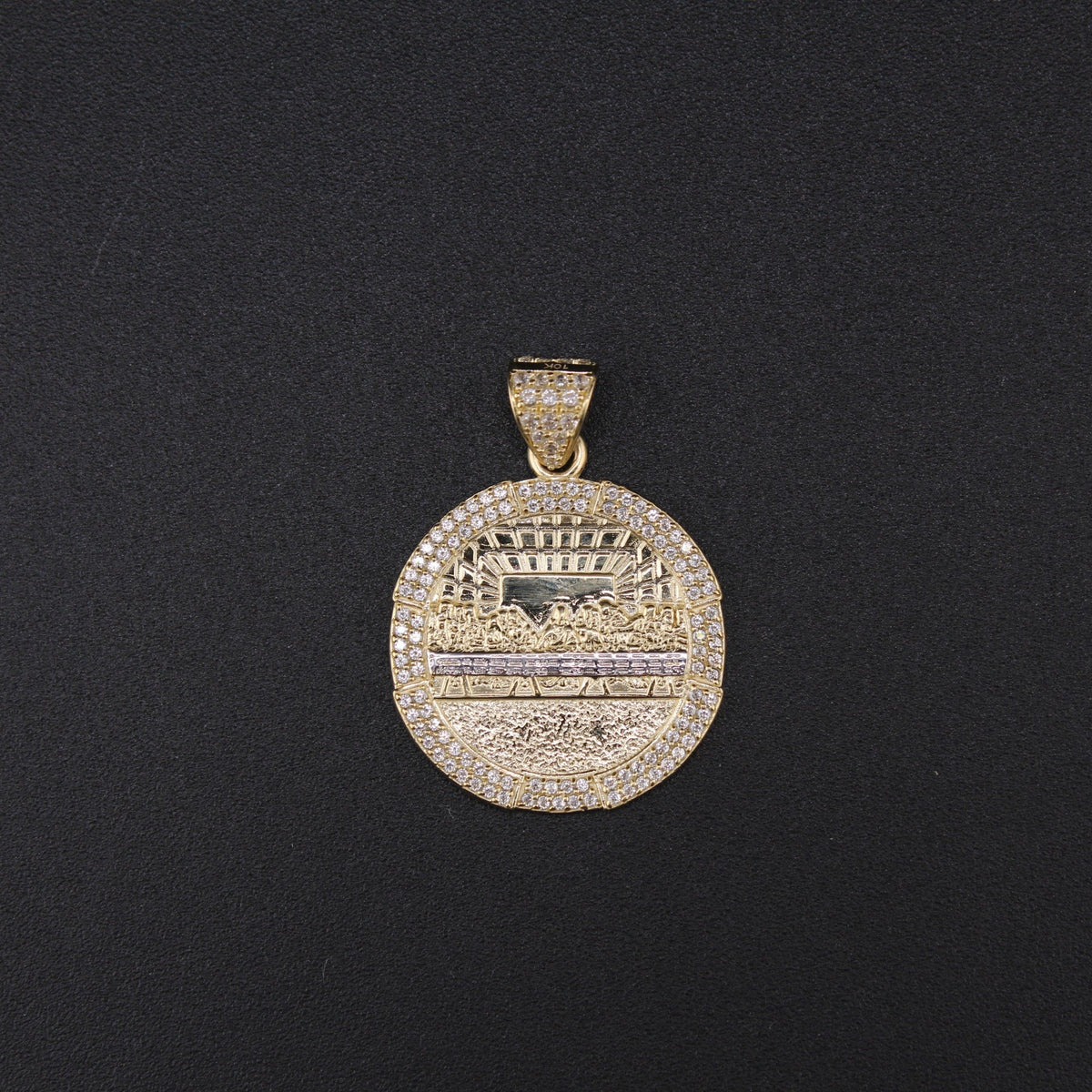 10K Last Supper Pendant
