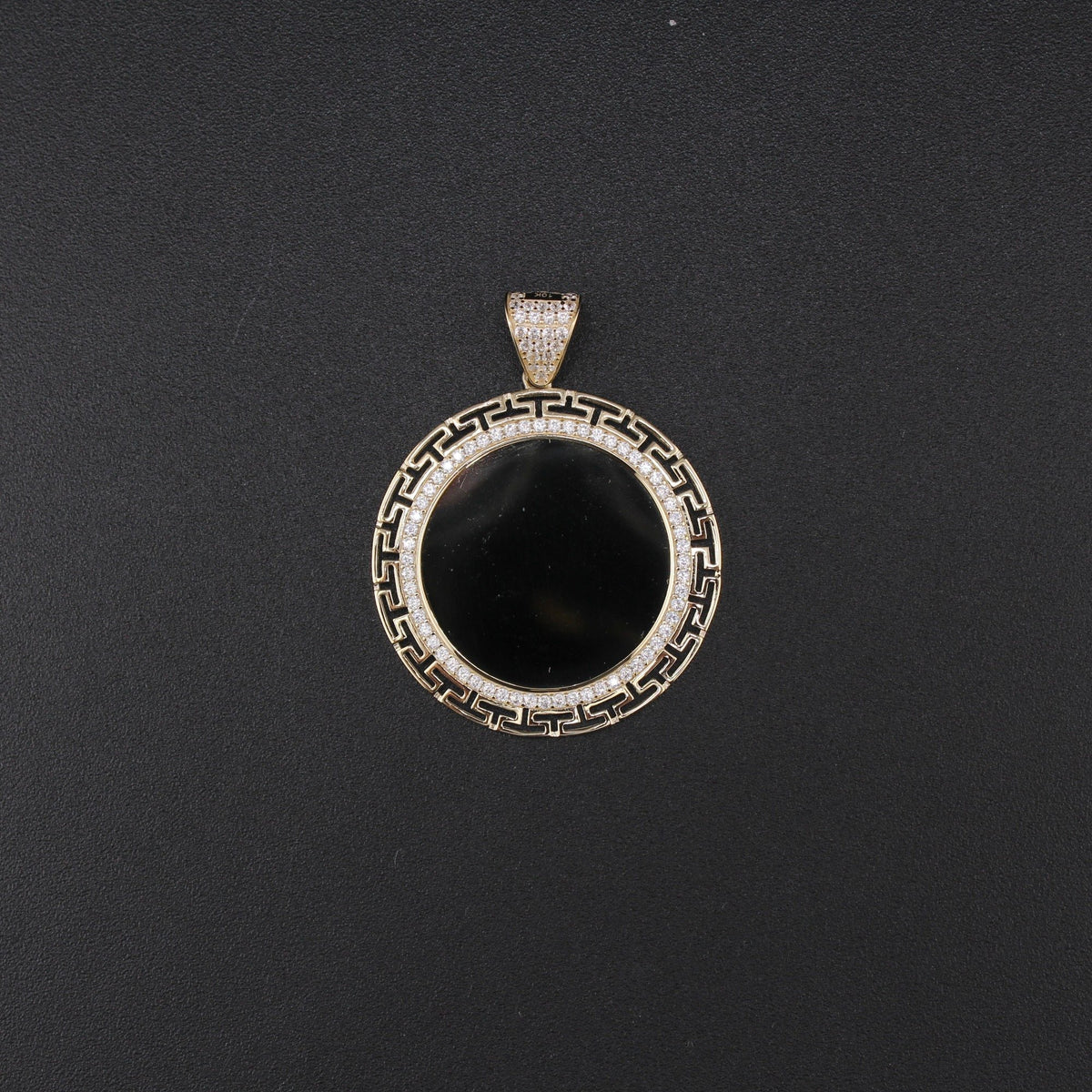 10K Bezel Pendant
