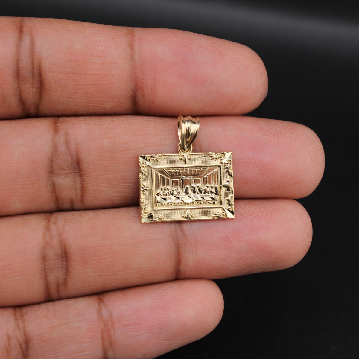 10K Last Supper Pendant