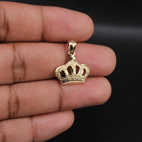 10K YG Crown Pendant (1.1g)