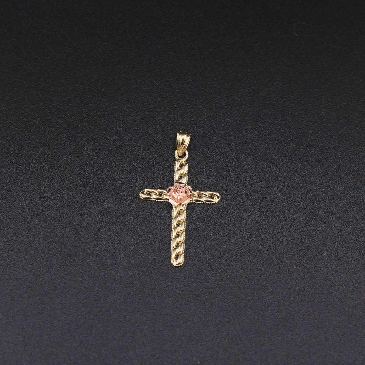 10K YG Cross Pendant (2.2g)