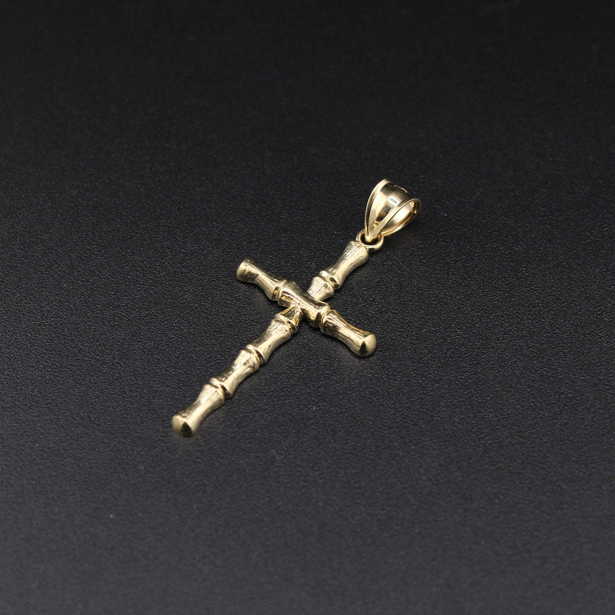 10K YG Cross Pendant (1.9g)