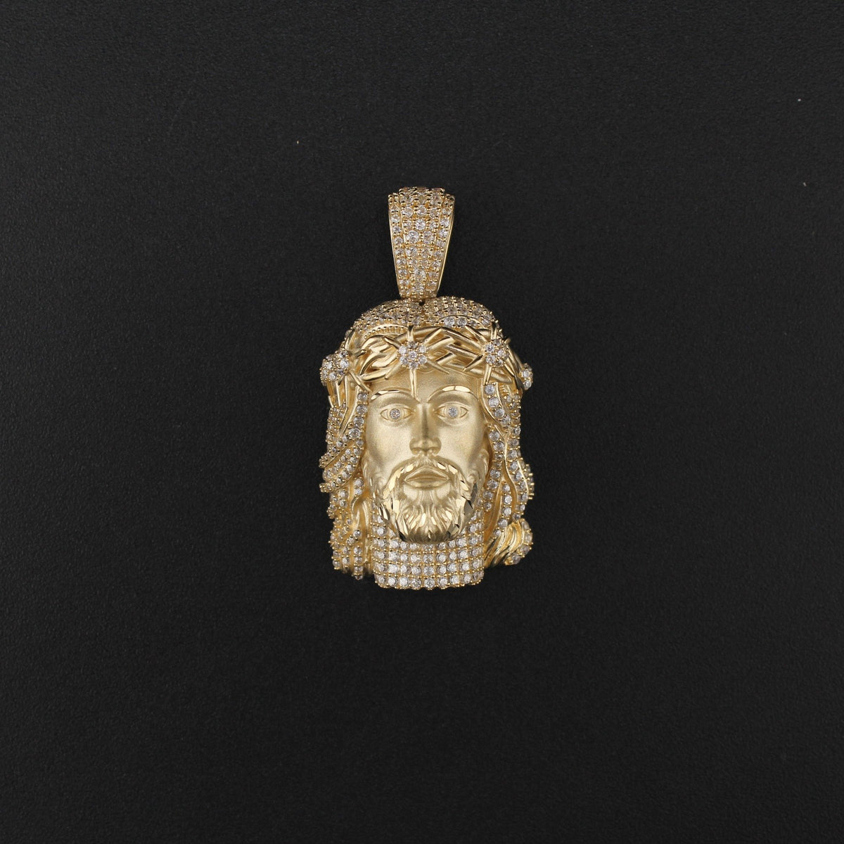 10K YG Jesus Pendant (13.5g)
