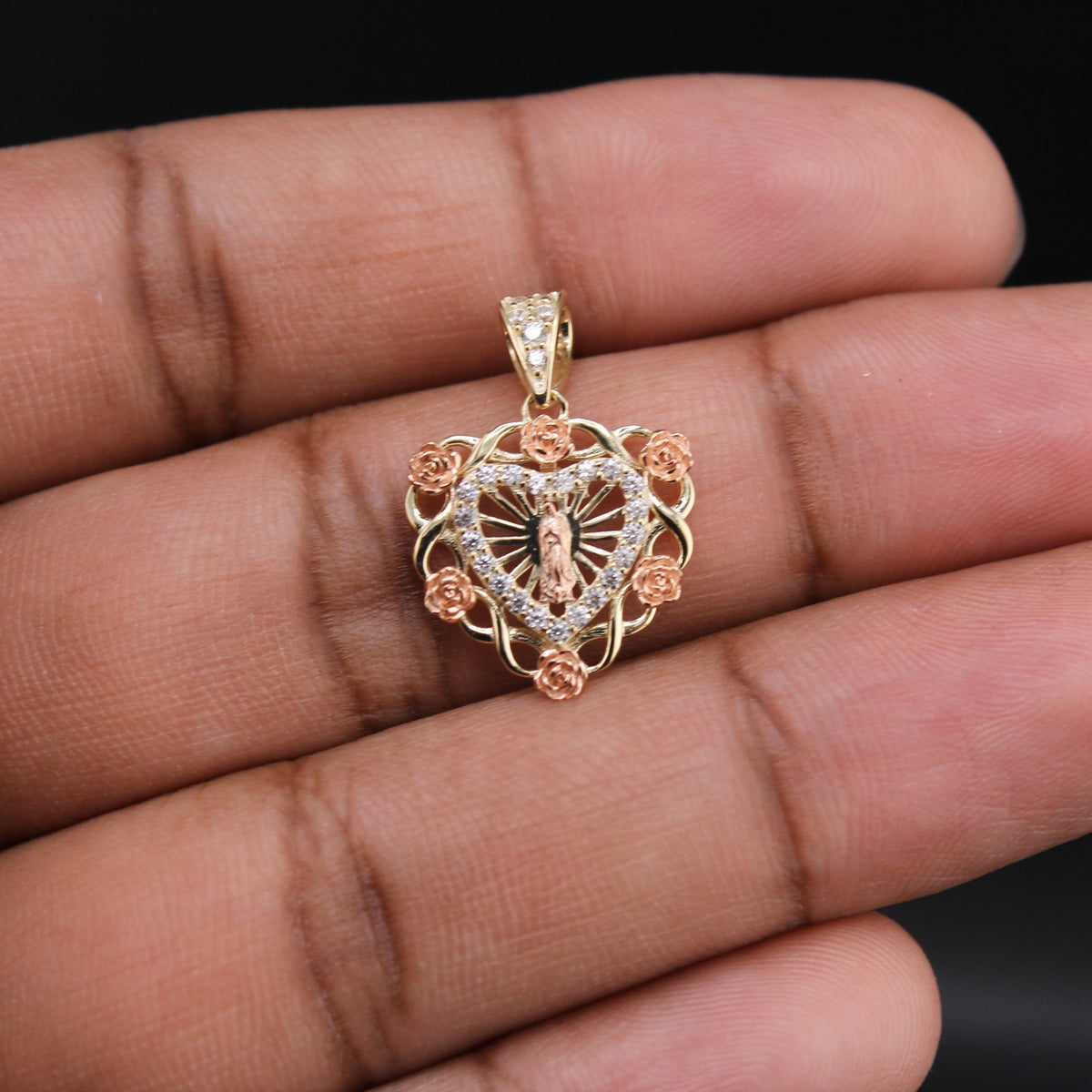 10K YG Virgin Mary Pendant (1.4g)