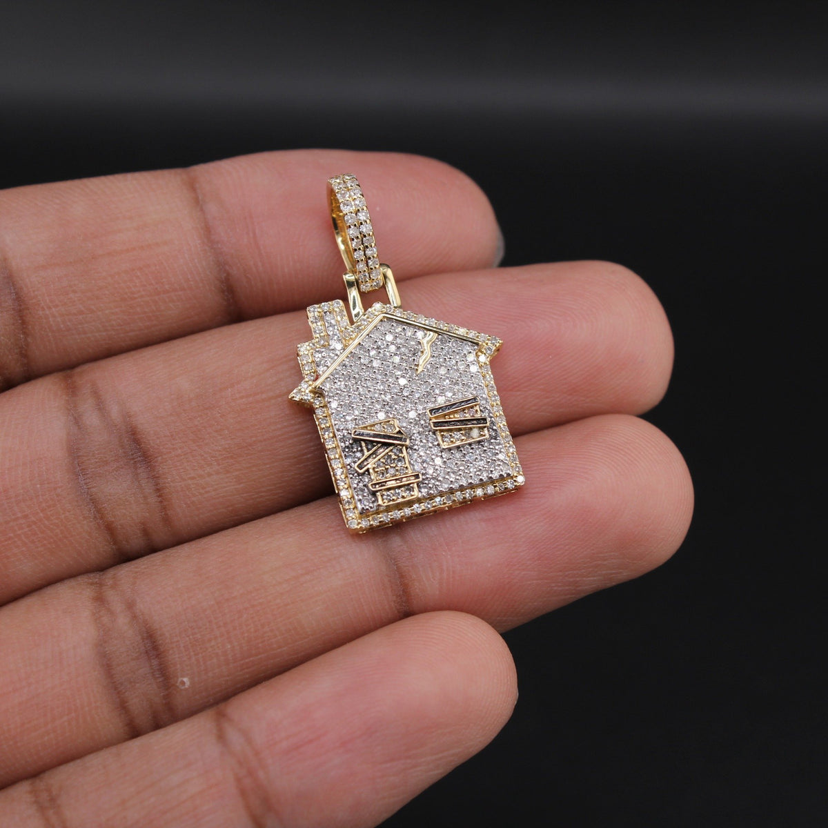 10K YG Diamond Trap House Pendant (3.1g) 0.85CTW