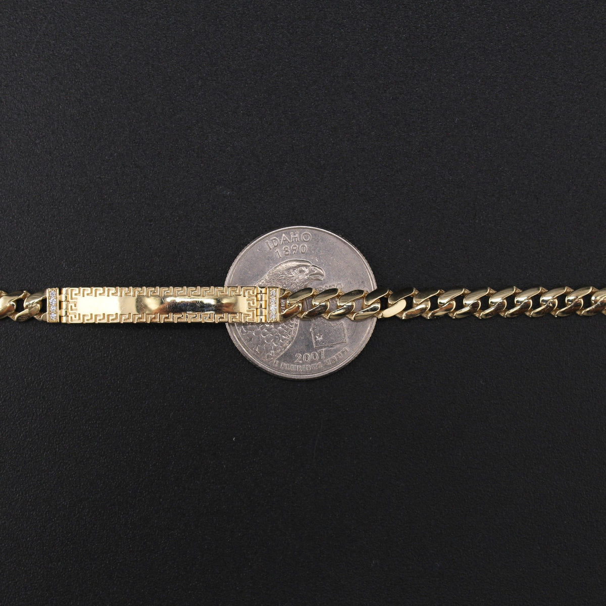 10K YG Bracelet 7in 4.8g