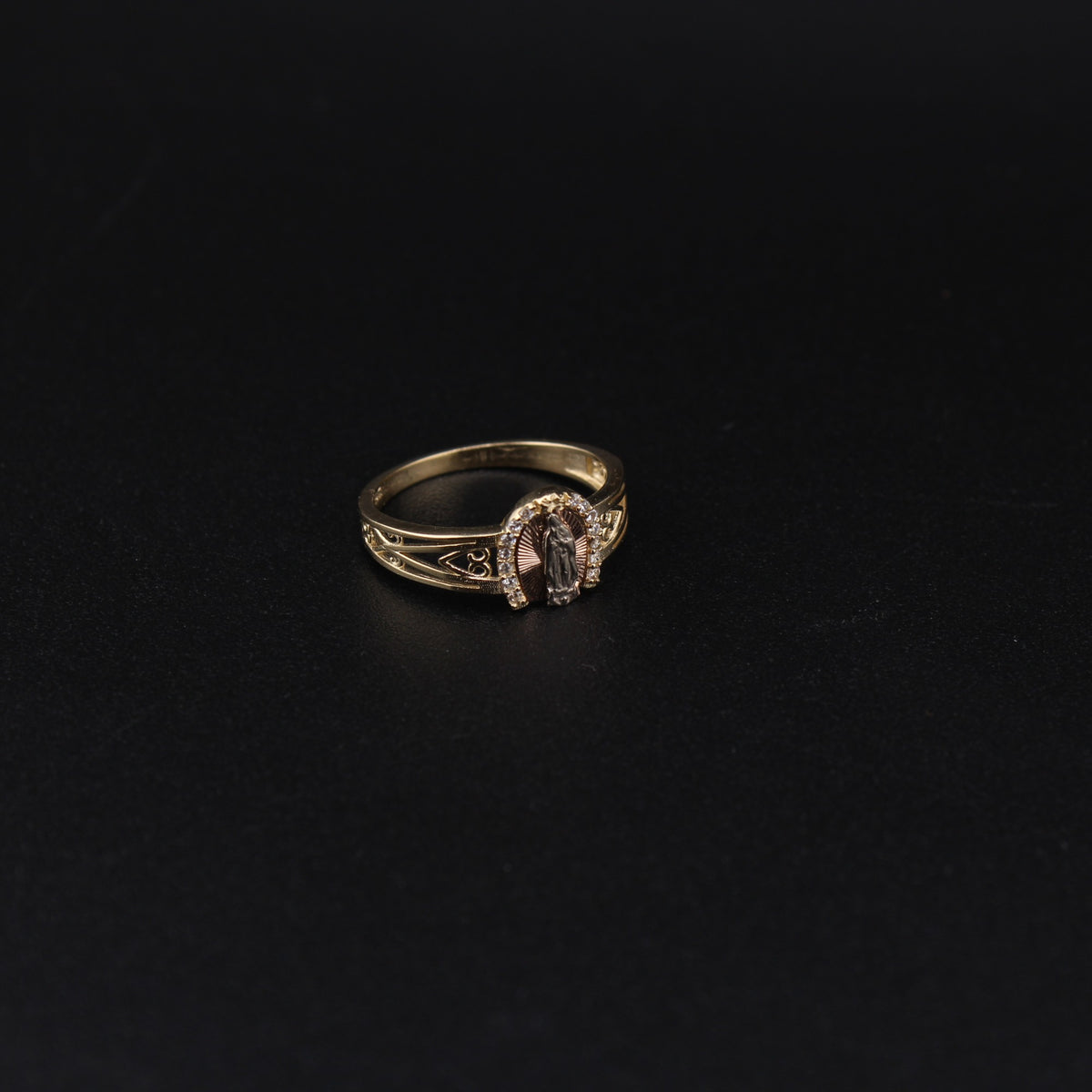 10K V.M. Ring YG 