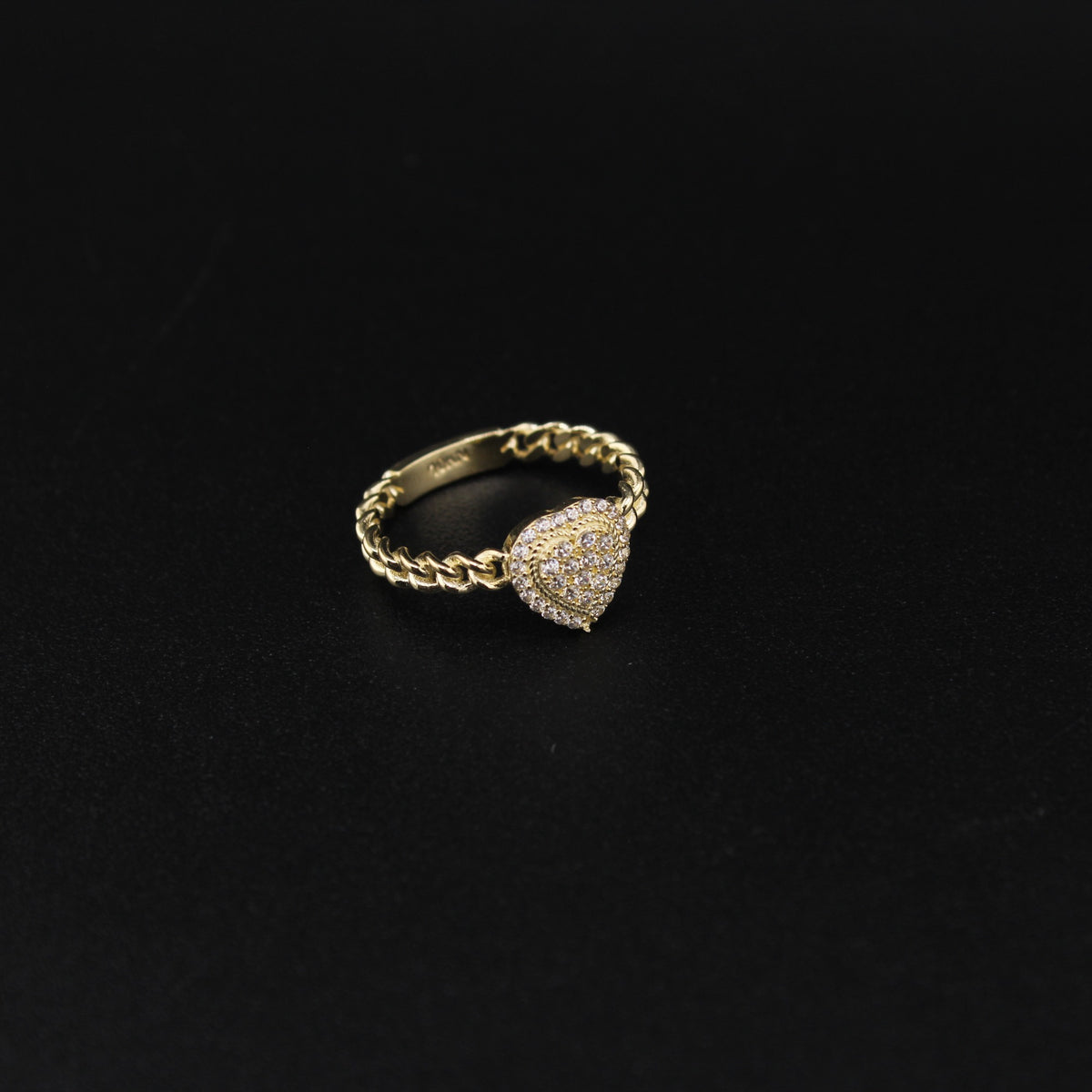 10K Heart Ring