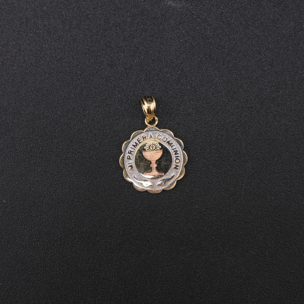 10K Pendant Comunion