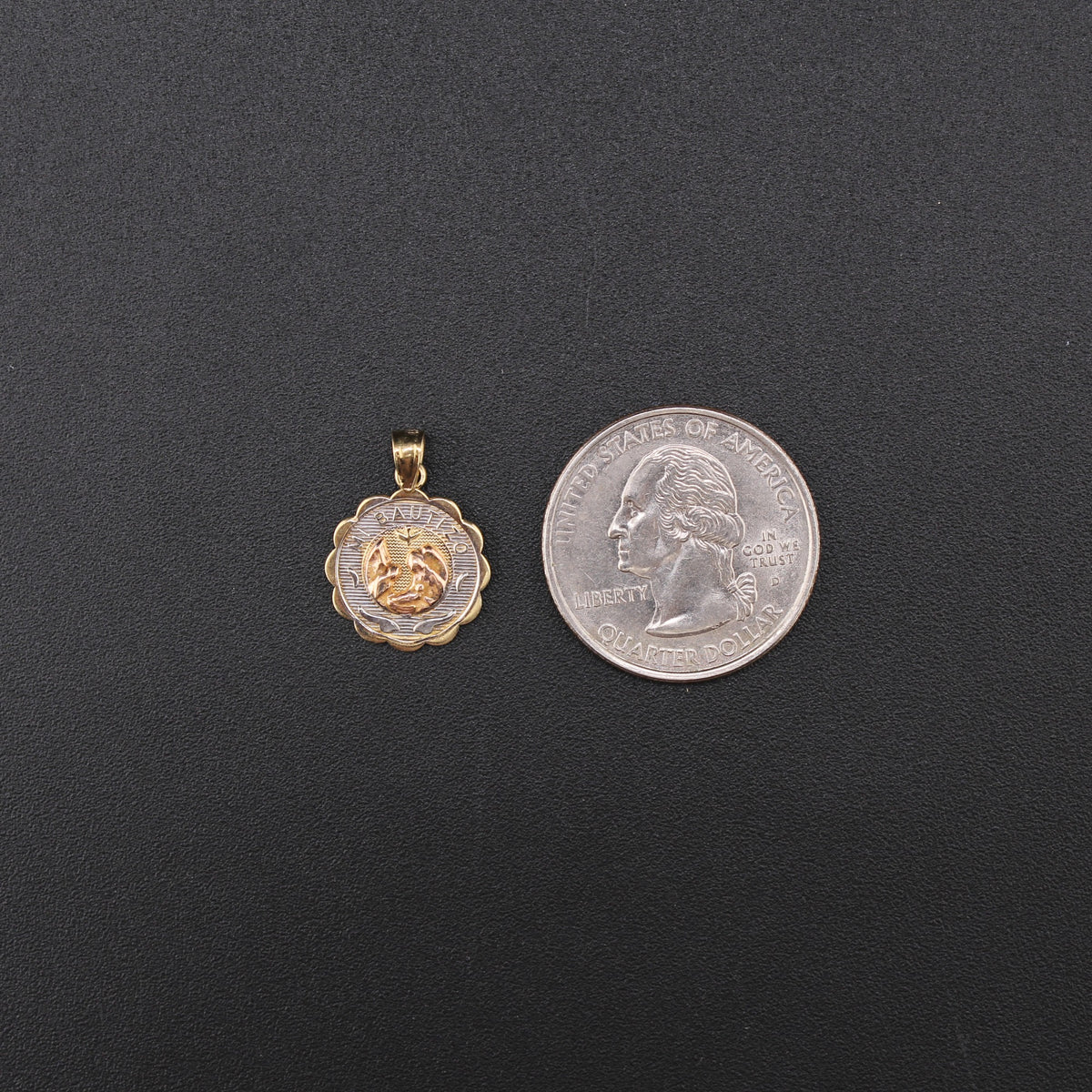 10K Bautizo TC Pendant