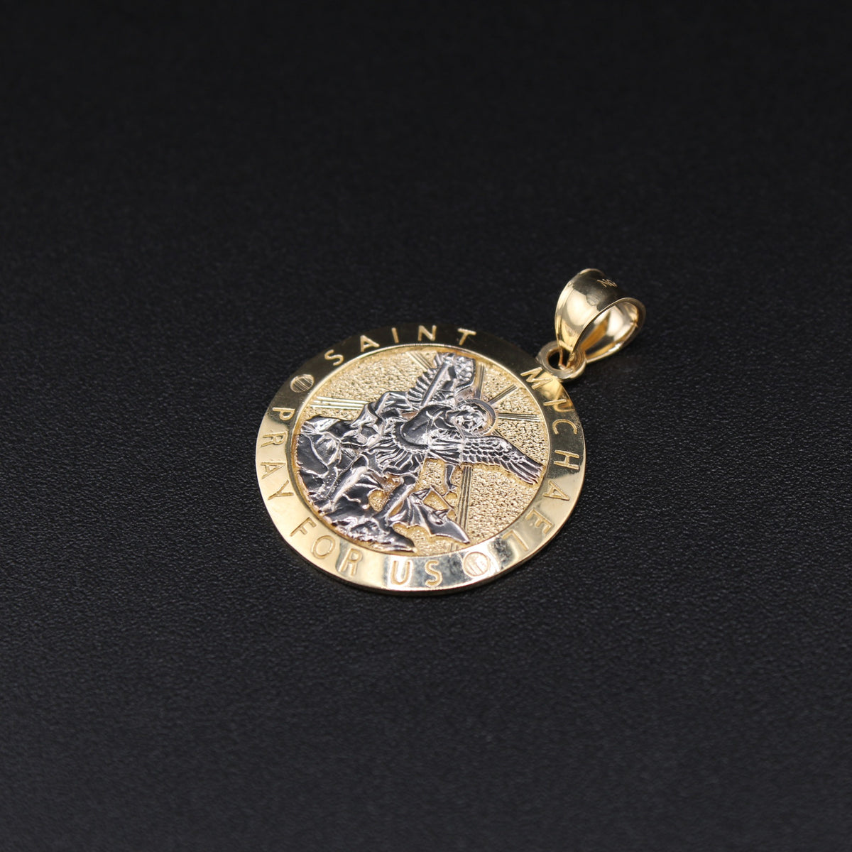 14K YG Pendant