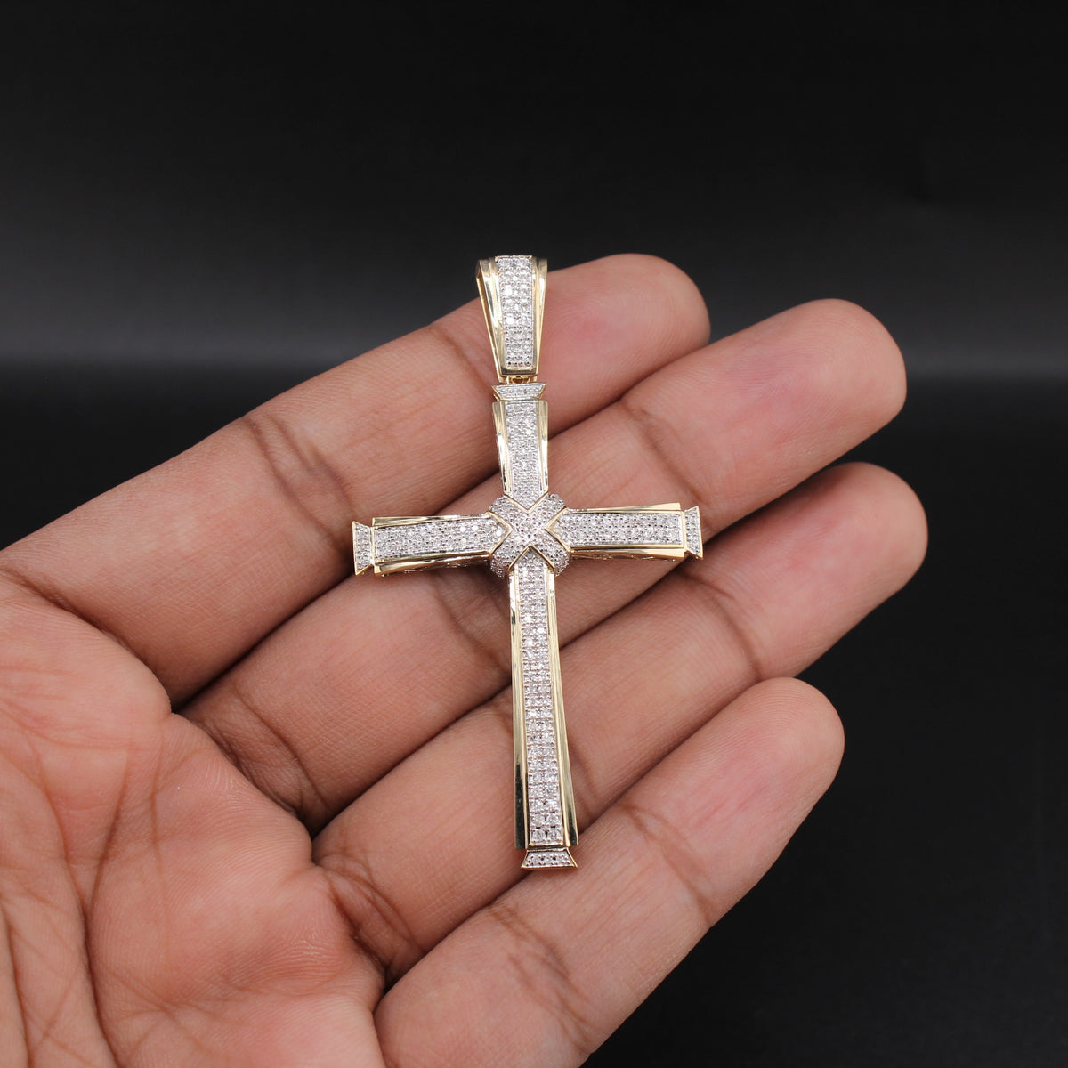 10K 0.49CTW Diamond Cross Pendant 5.2g YG
