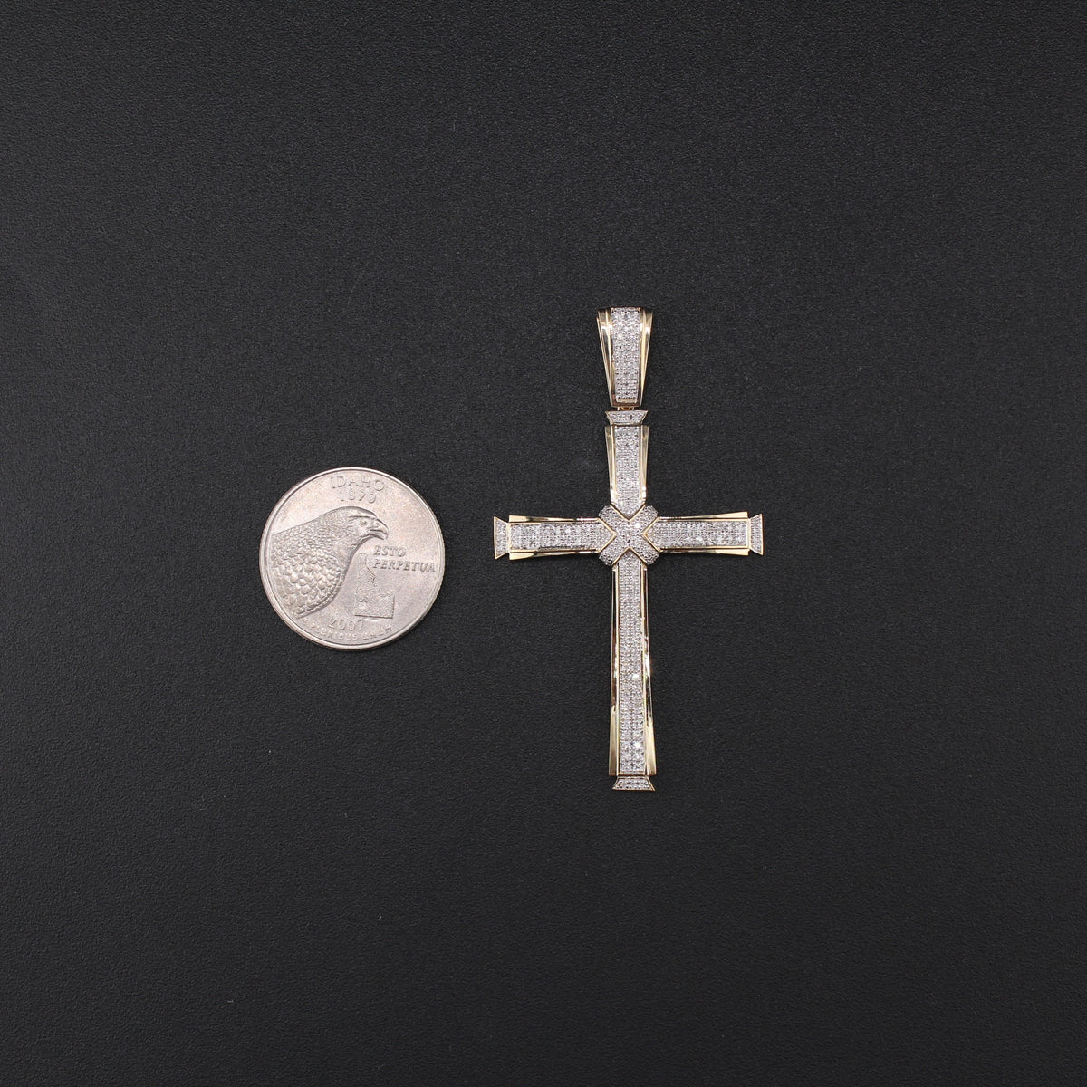 10K 0.49CTW Diamond Cross Pendant 5.2g YG