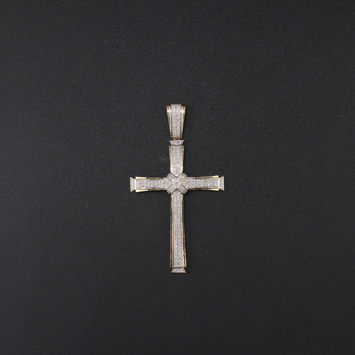 10K 0.49CTW Diamond Cross Pendant 5.2g YG