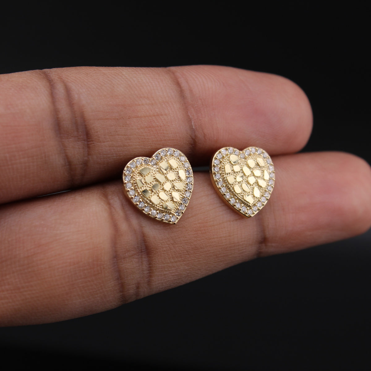 10K Studs Heart 2.2g YG Earring