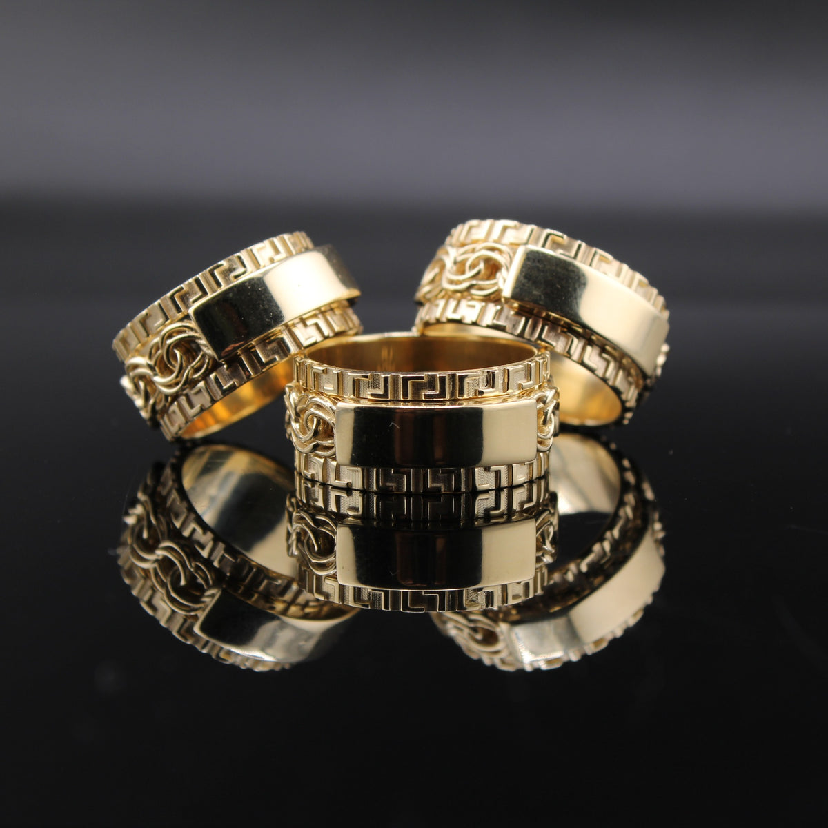 10K Band Unisex YG Ring