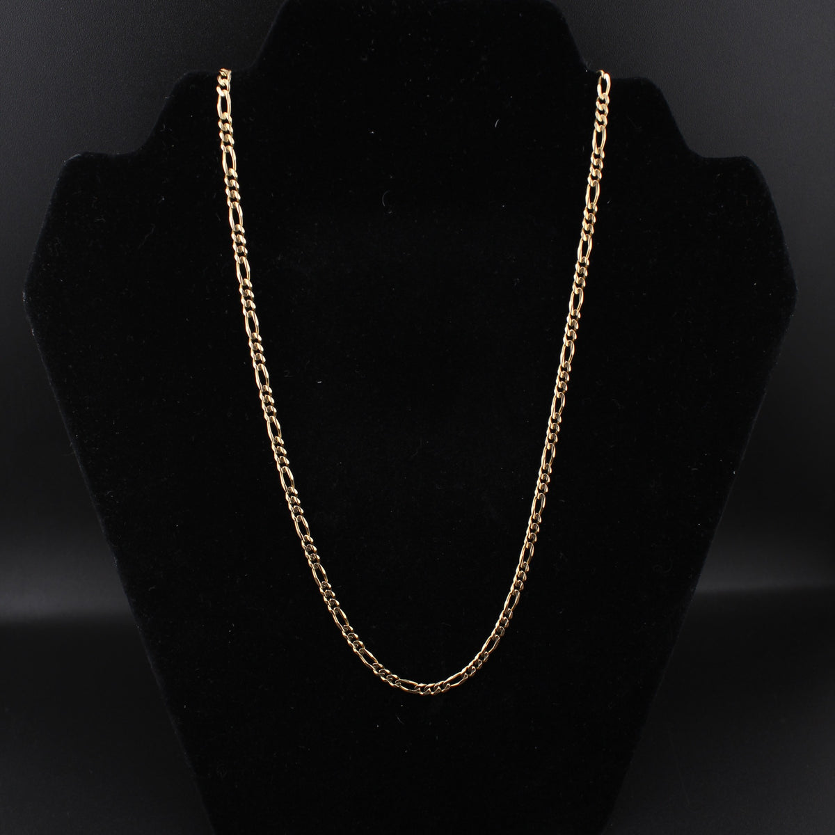 14K Figaro 15g YG Chain 22in