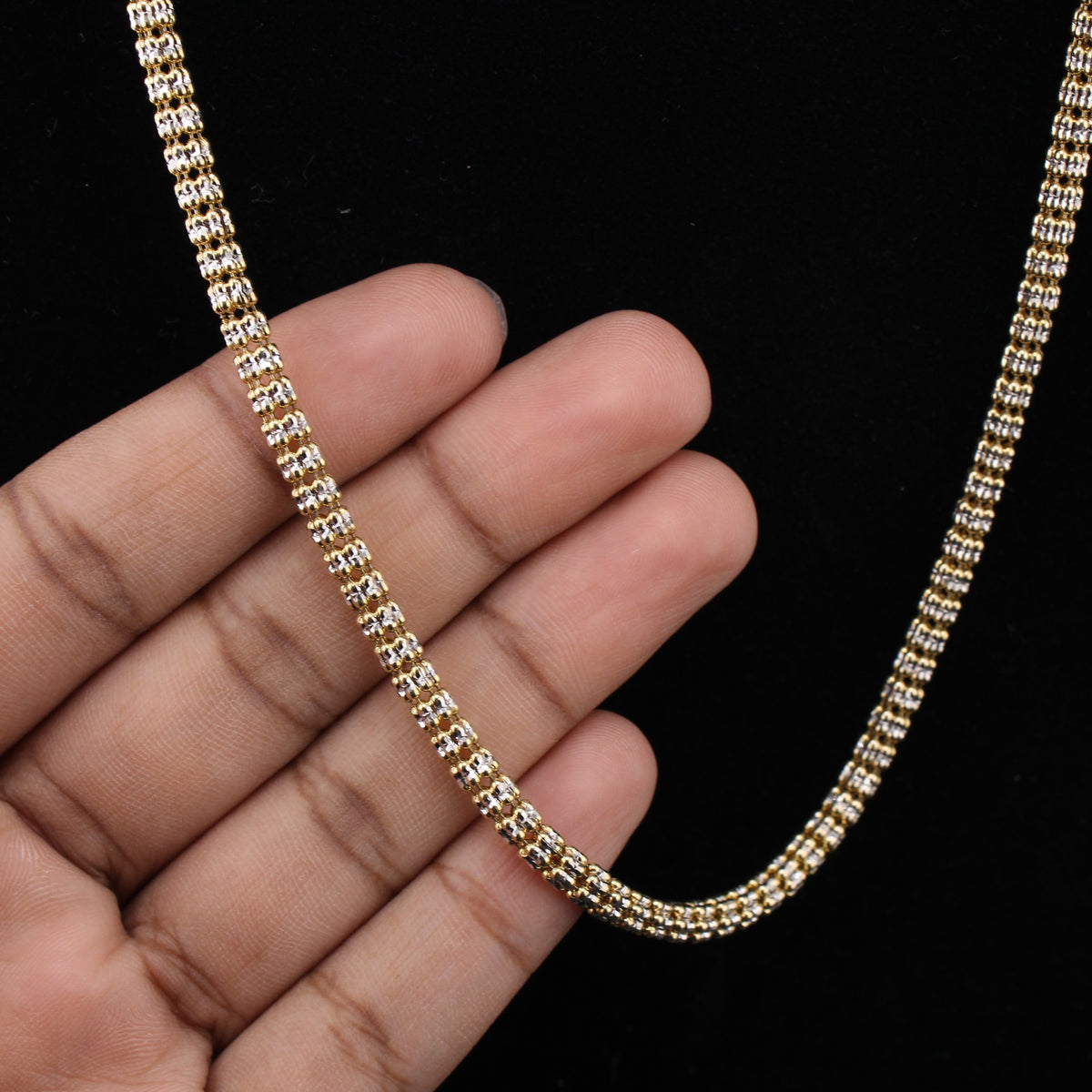 14K Ice 31.14g YG Chain 24.5in