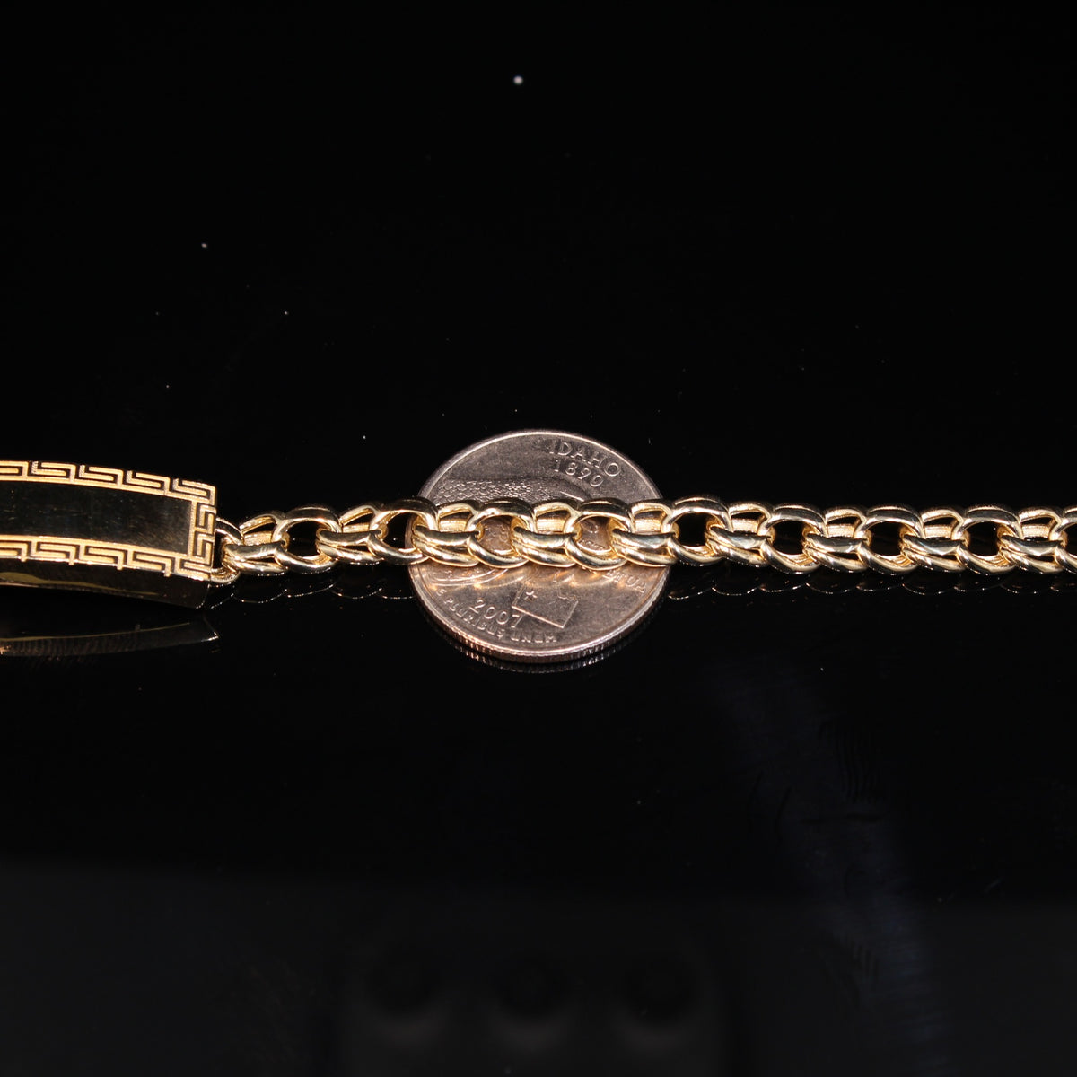 10K Chino 13.9g YG Bracelet 9in 7mm