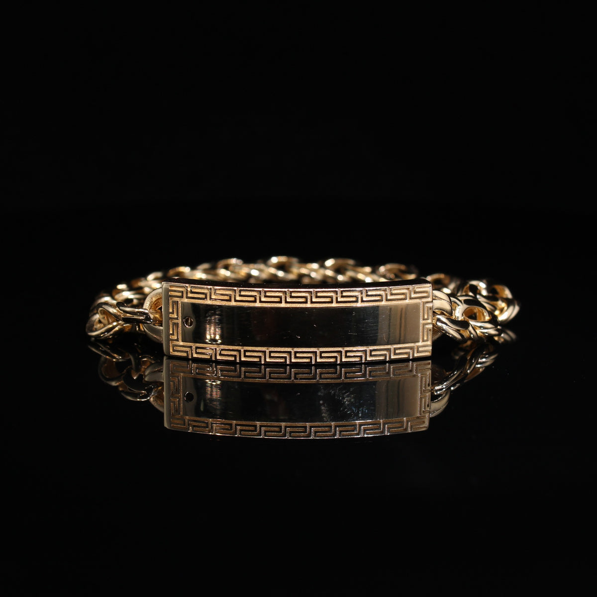 10K Chino 19.2g YG Bracelet 9in 9.5mm