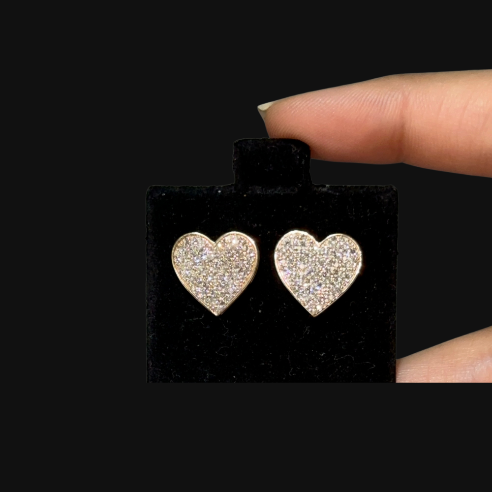 Auténticos pendientes de corazón de oro de 10 quilates con diamantes