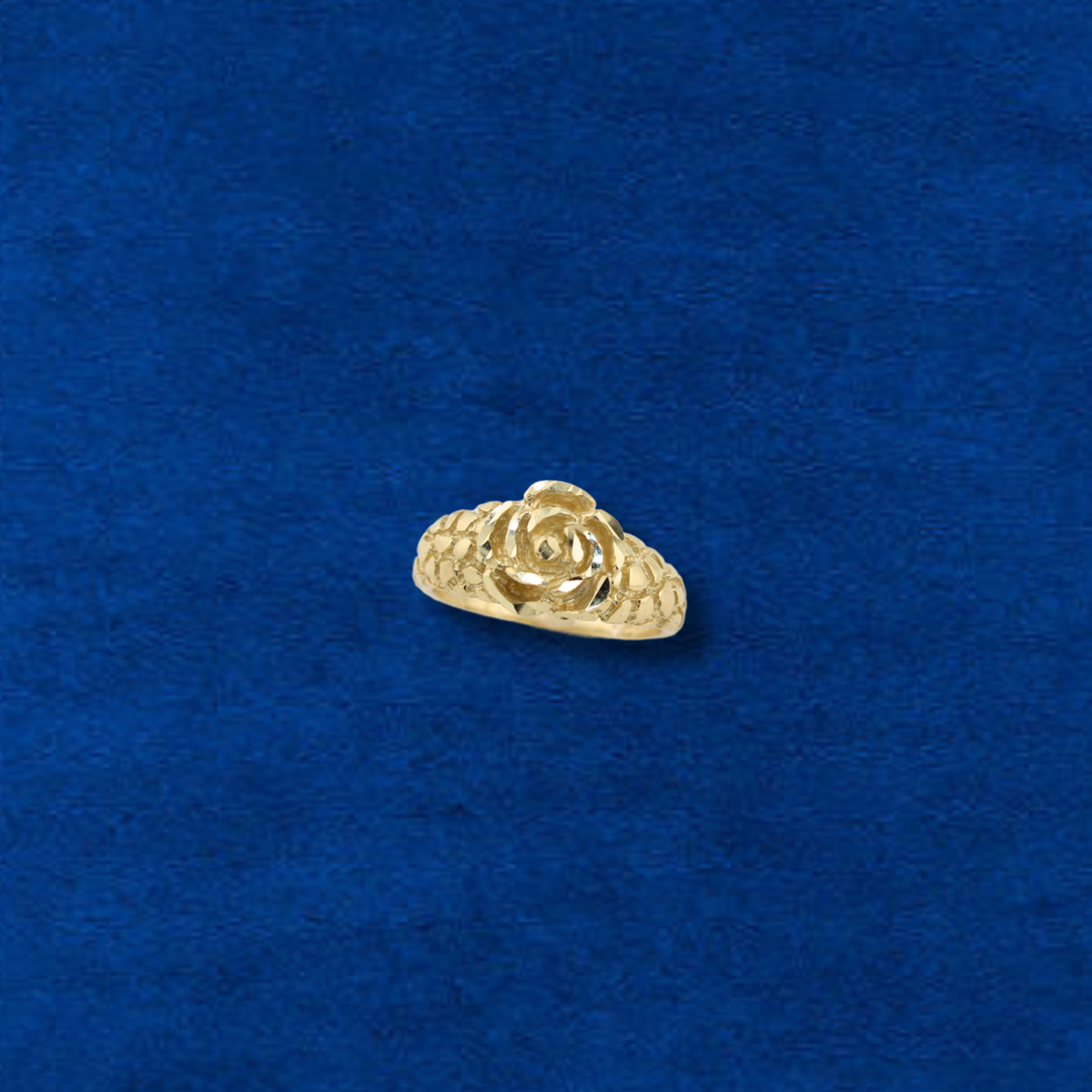 Anillo pepita de oro rosa de 10K