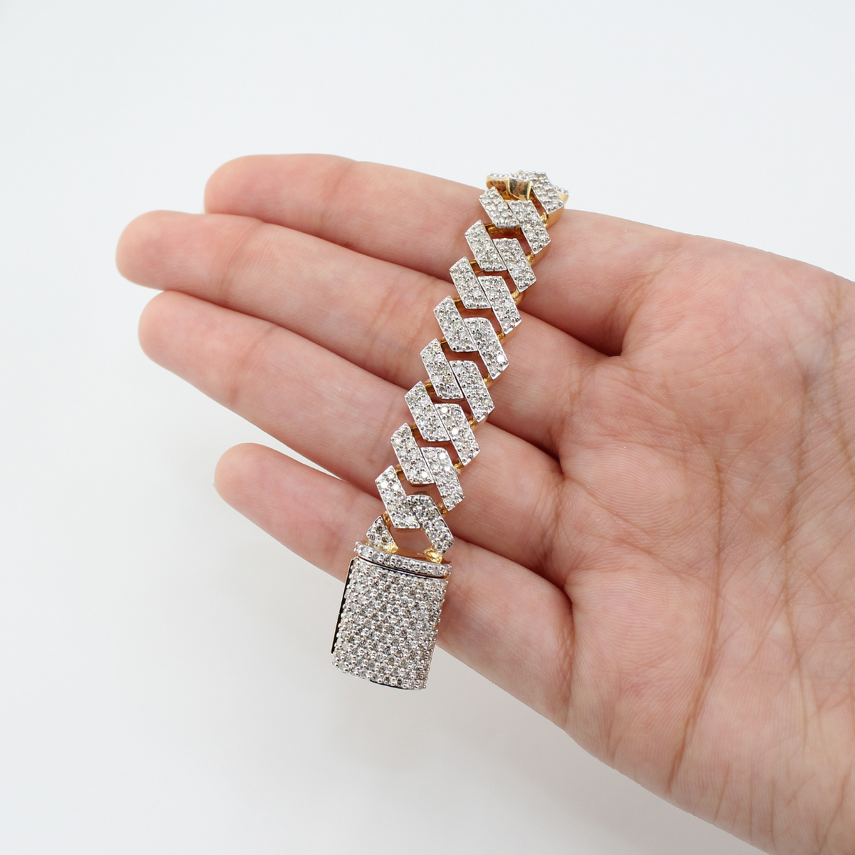Pulsera de eslabones cubanos con diamantes de oro auténtico de 10 quilates y 6,8 quilates de peso total