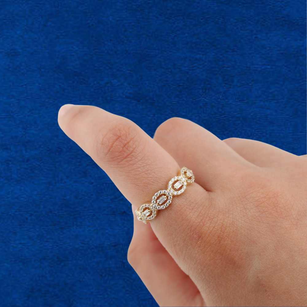 Anillo de oro de 14 quilates auténtico