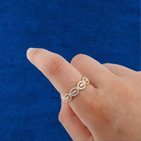 Anillo de oro de 14 quilates auténtico