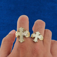 Anillo de oro de 10K auténtico con pepita y cruz