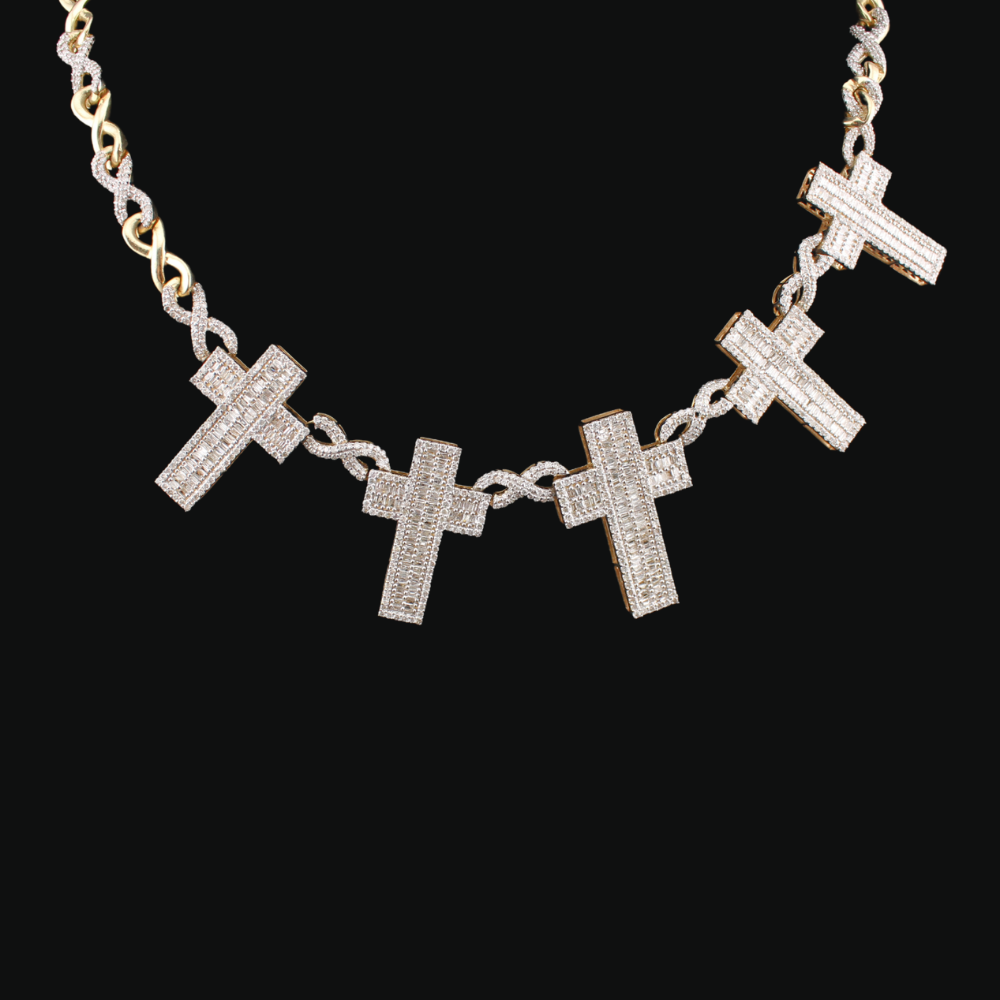 Cadena de oro de 14 quilates con cruz de diamantes e infinito real