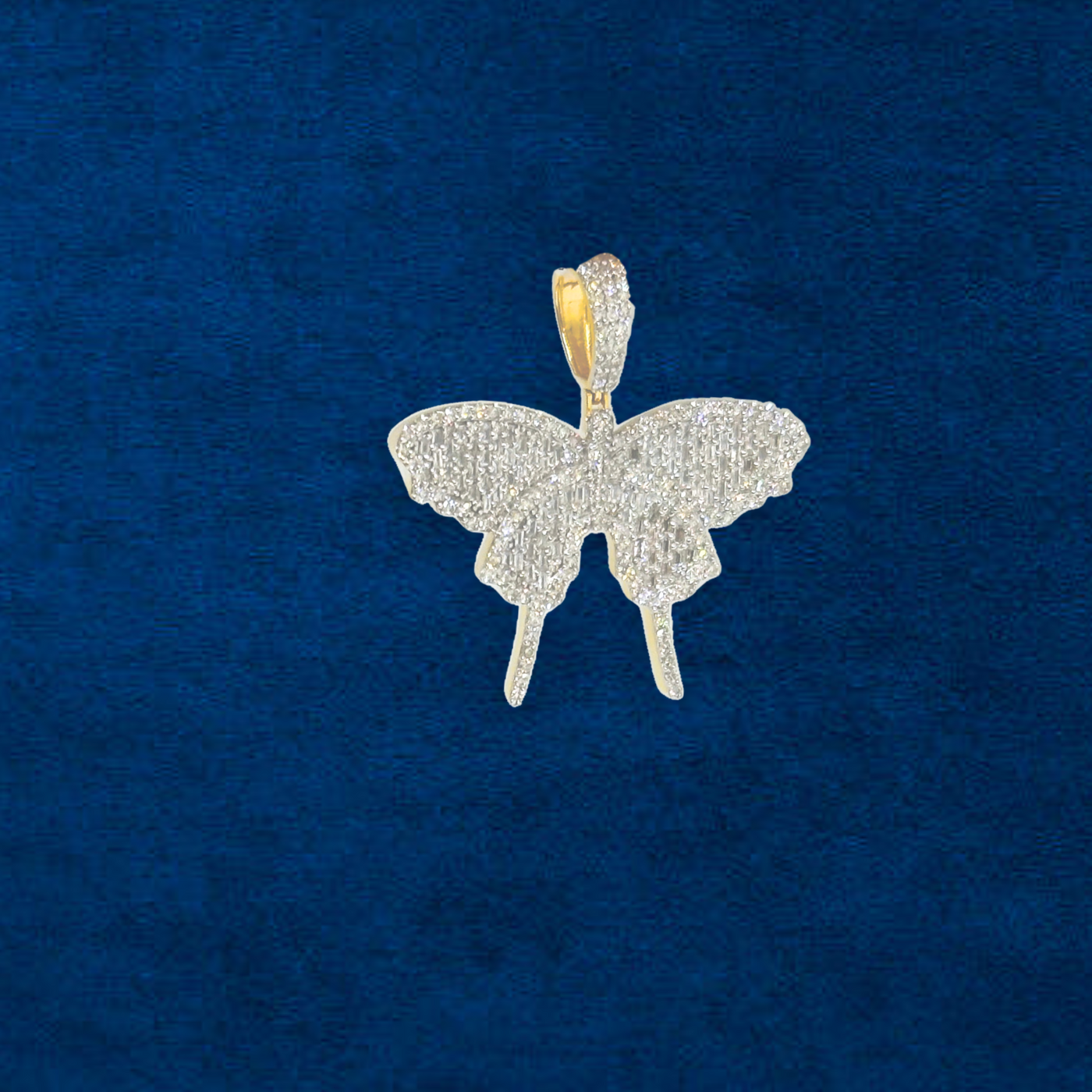 10K Large Butterfly Pendent