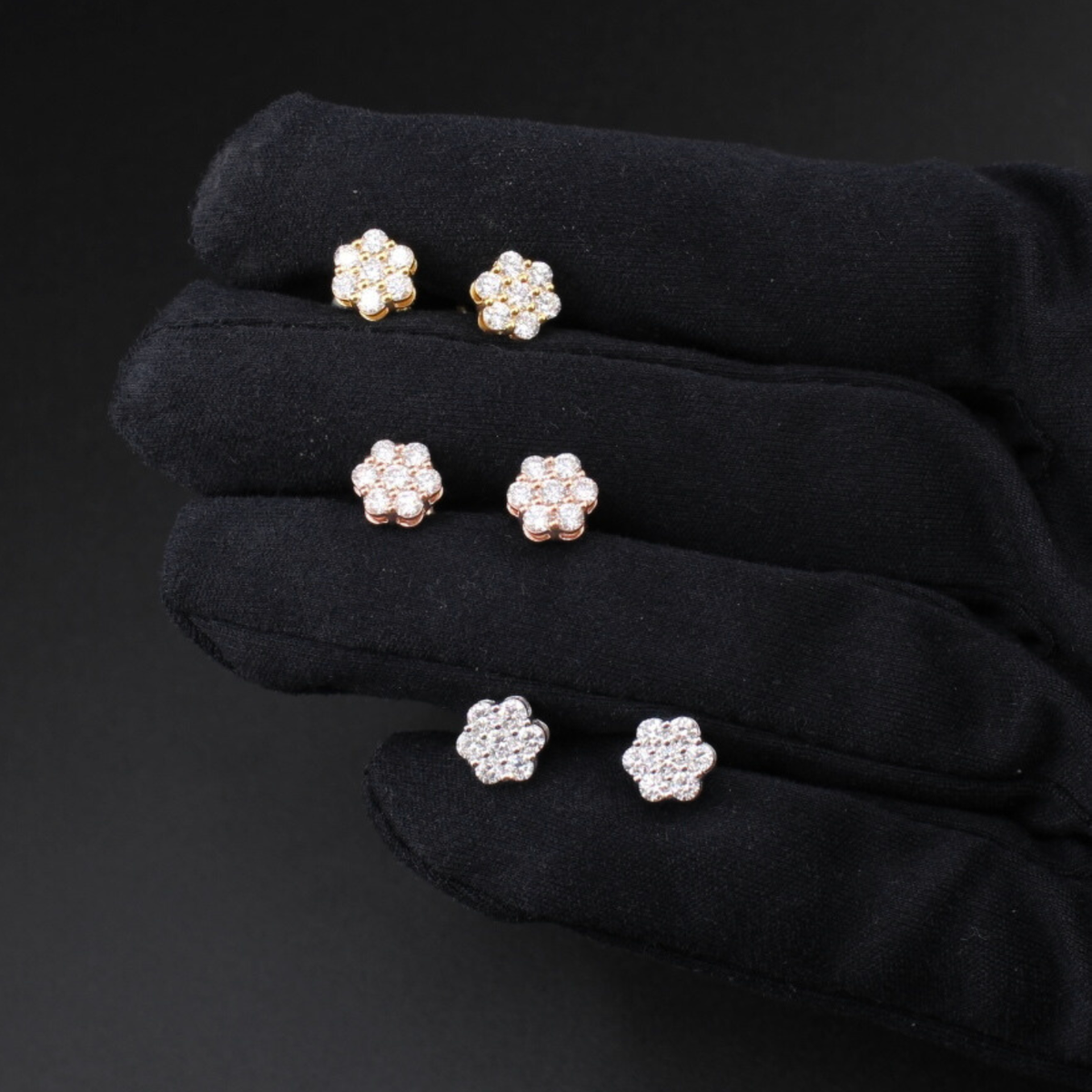 Pendientes de flor de diamante de oro de 10K auténtico 0,76 CTW