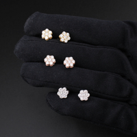 Pendientes de flor de diamante de oro de 10K auténtico 0,76 CTW