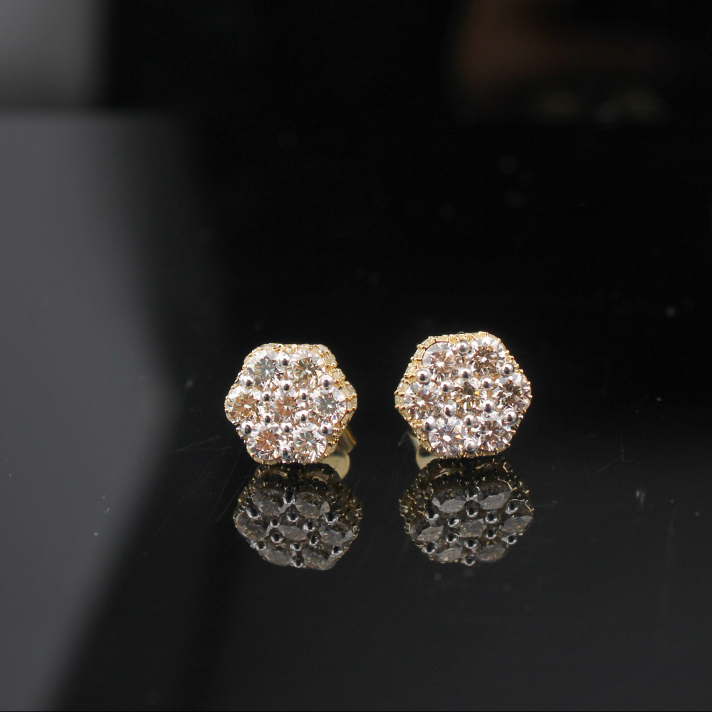 Pendientes de oro de 10K con forma de flor y diamantes de 1.5 CTW