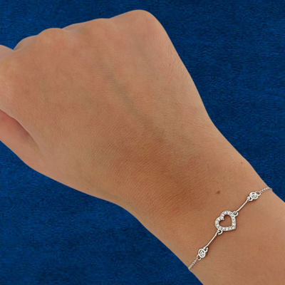 14k Gold Diamond Heart Bracelet