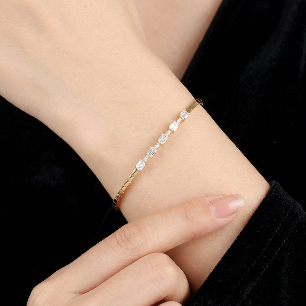 Pulsera rígida de diamantes de oro de 18K auténtico
